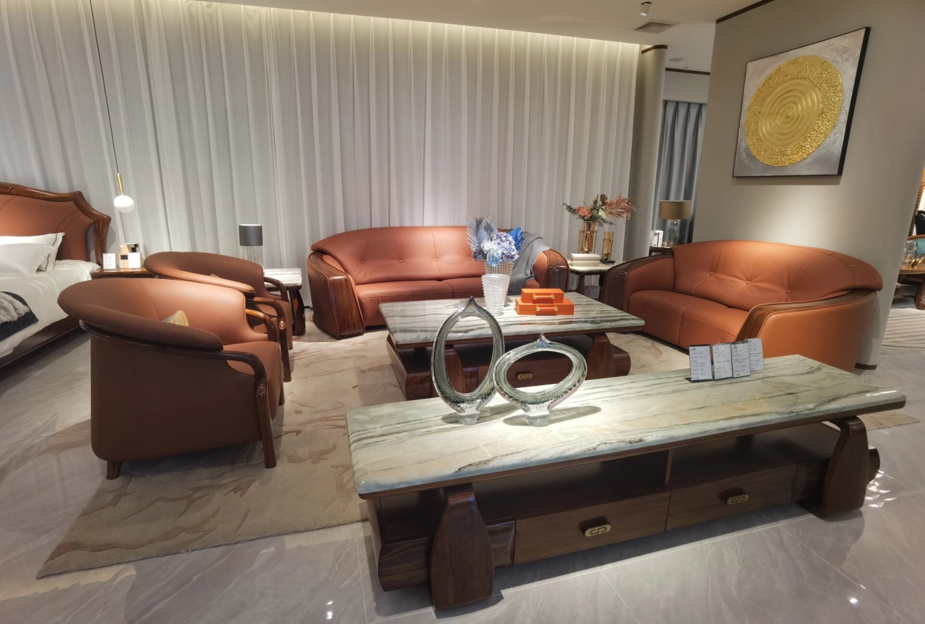 广东深圳安东尼奥陆虎凯旋乌金木沙发轻奢中厚牛皮 原厂直购价格比