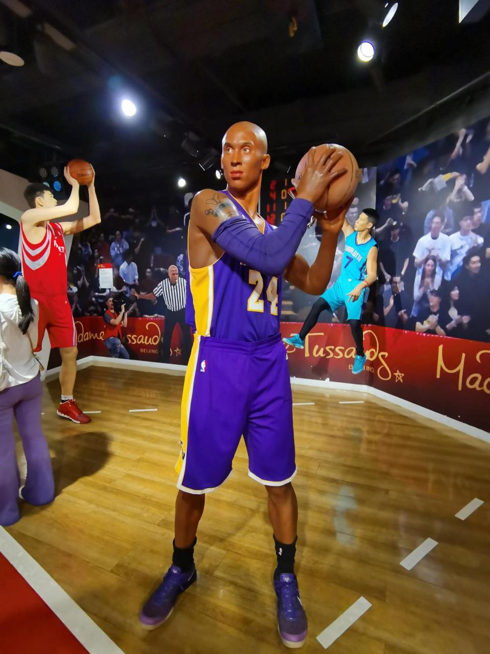 科比,姚明,梅西,李娜…… 科比,很高兴在这里见到你,离开三年多了,再