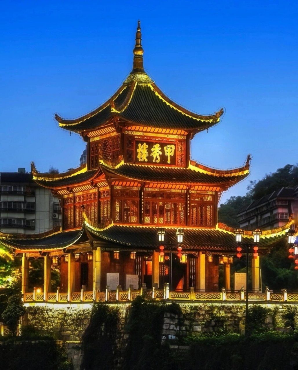 贵州地标性古建筑～甲秀楼 睡梦中的甲秀楼,非常美丽