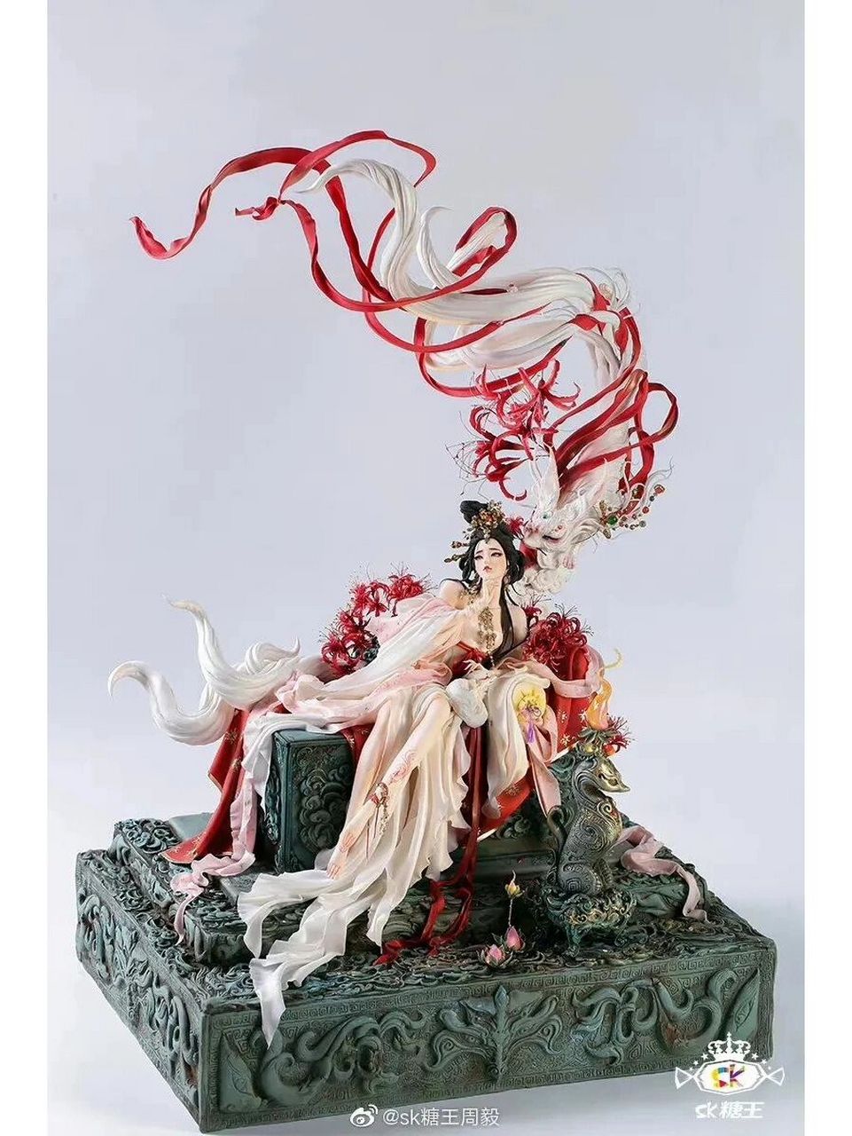 有些人就是为艺术而生 周毅 周毅,2017年,他的团队在"蛋糕界的奥斯卡"