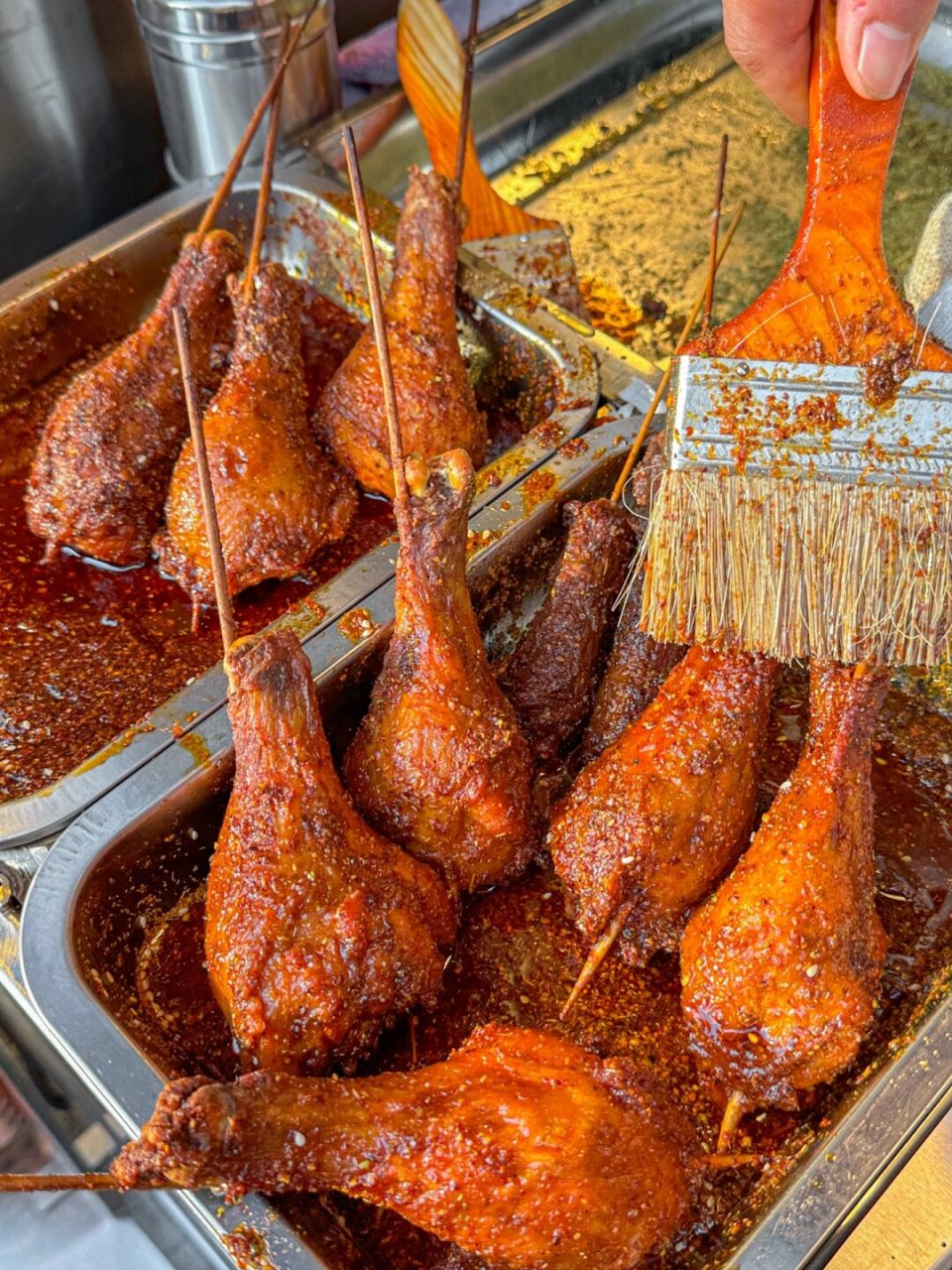 求求刷到这个竹签烤鸡腿的姐妹都去吃!就在五一广场!