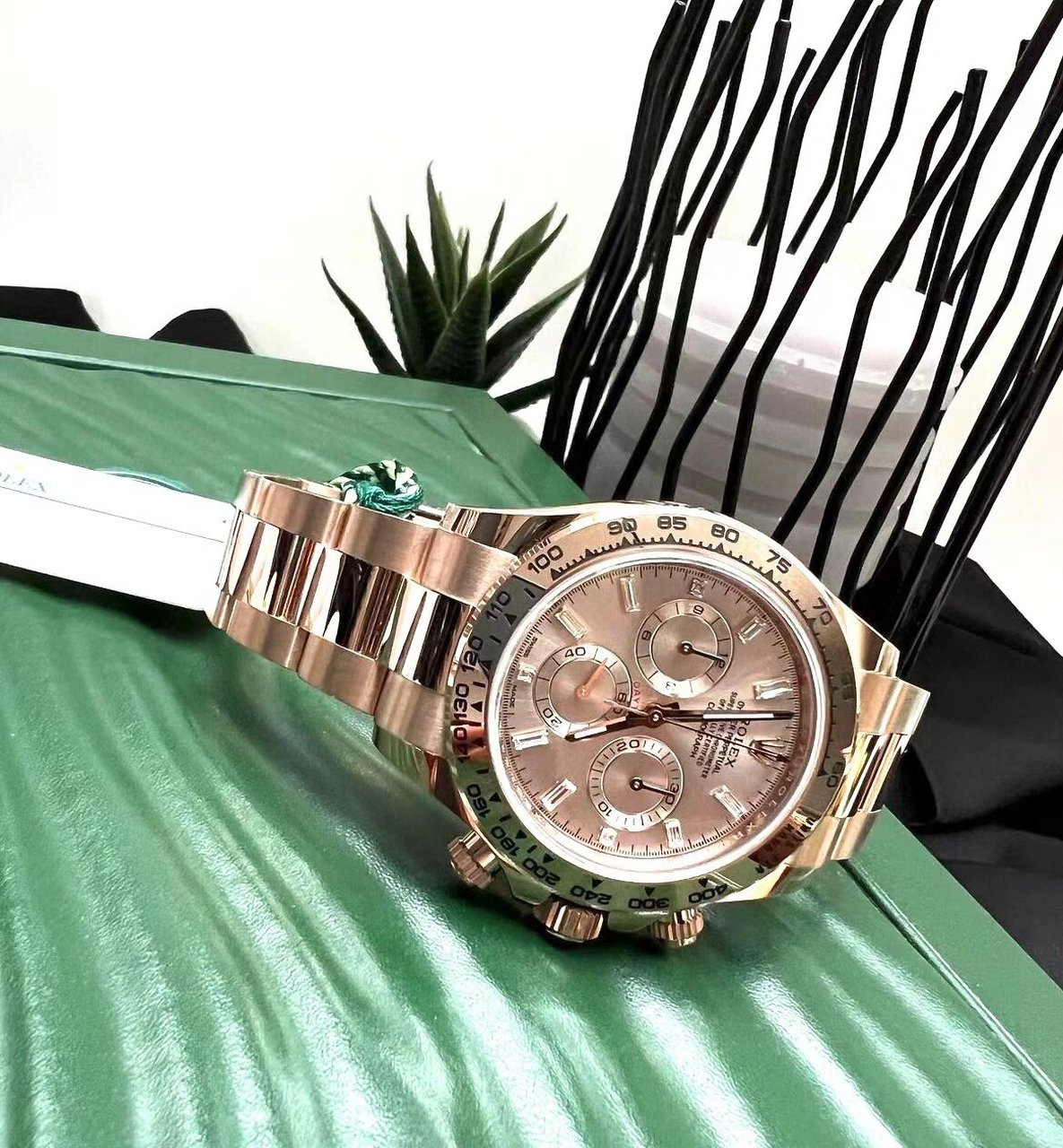 rolex 劳力士迪通拿116505-0017粉冰糖 40mm表径 18k玫瑰金 22年极品