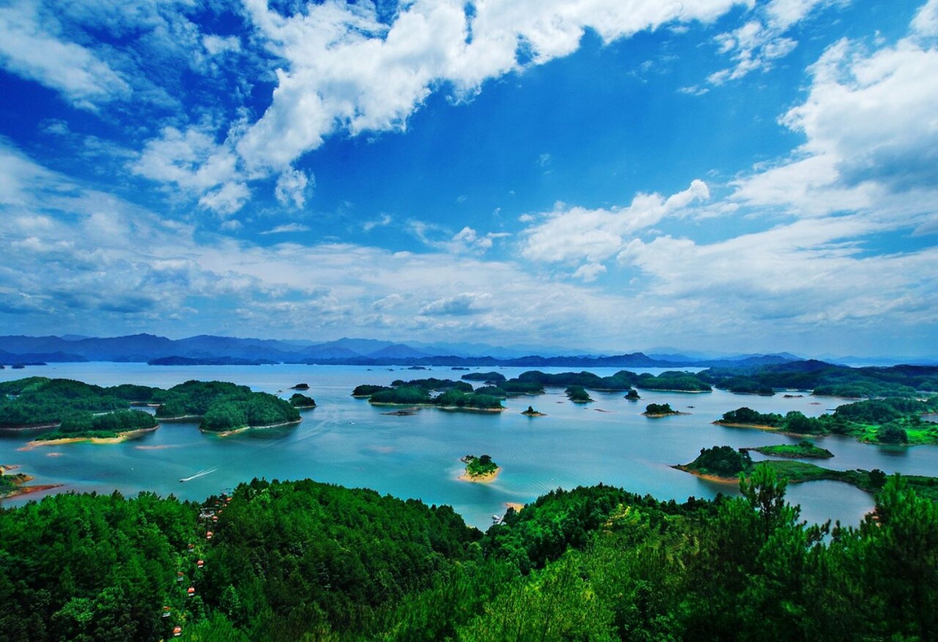 93千岛湖风景区位于浙江省杭州市淳安县境内.