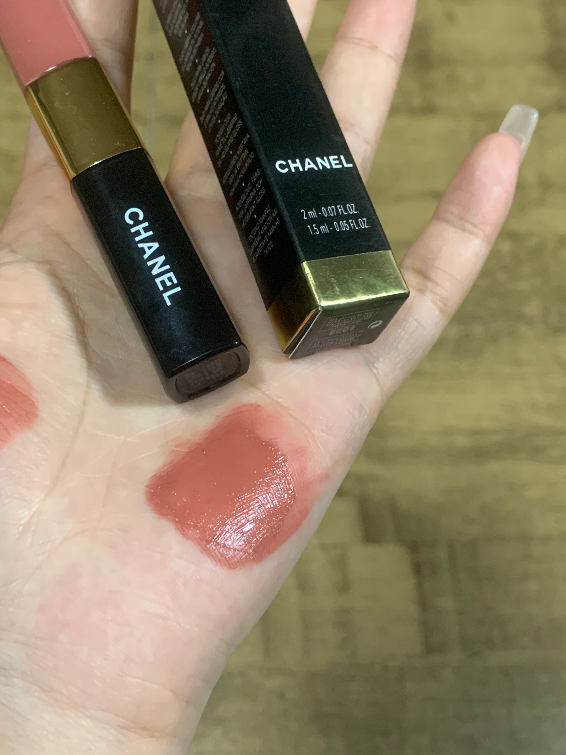 香奈儿双头唇釉154 ,公主请涂