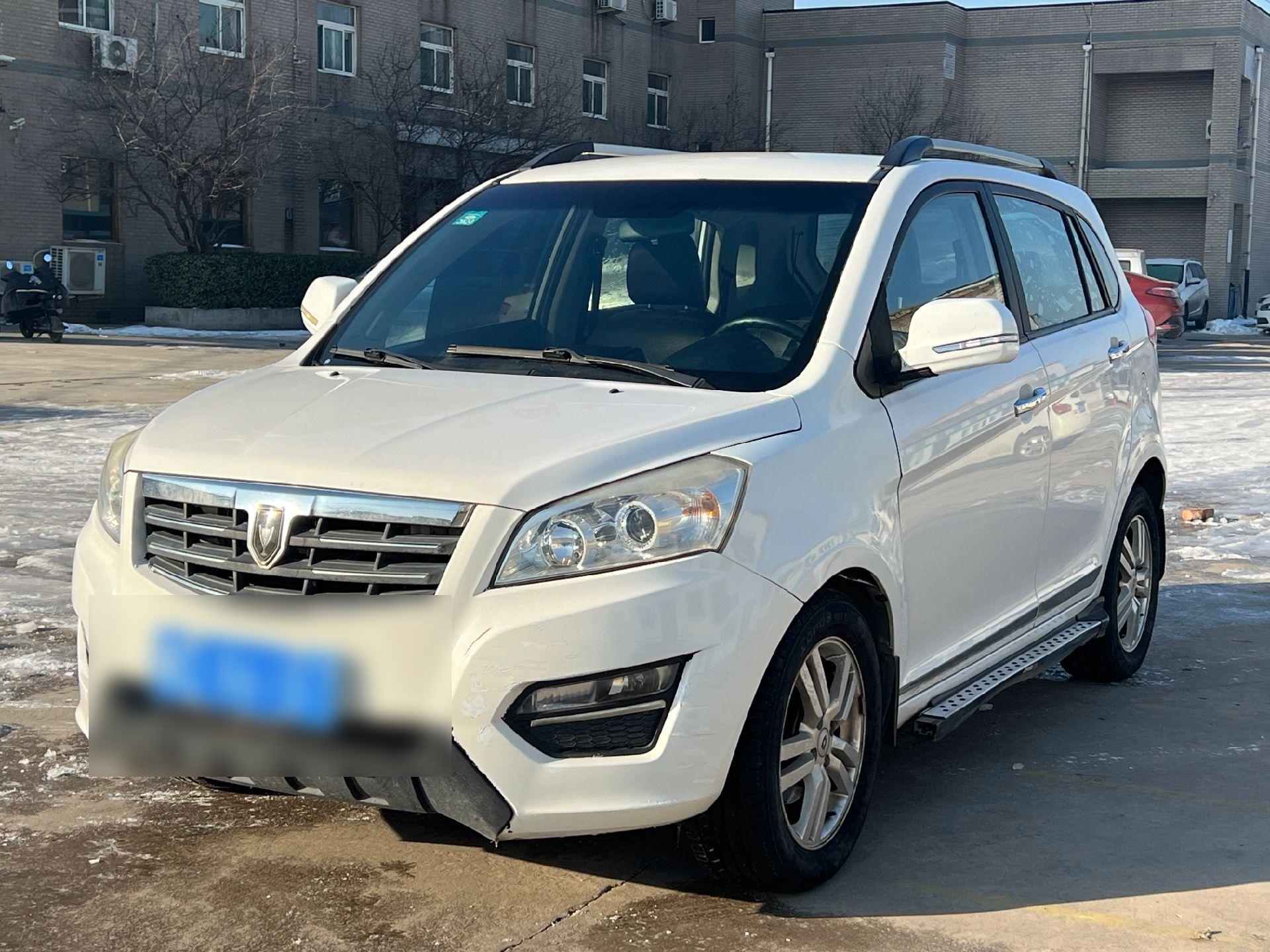 金杯智尚s30 2014款精英型suv