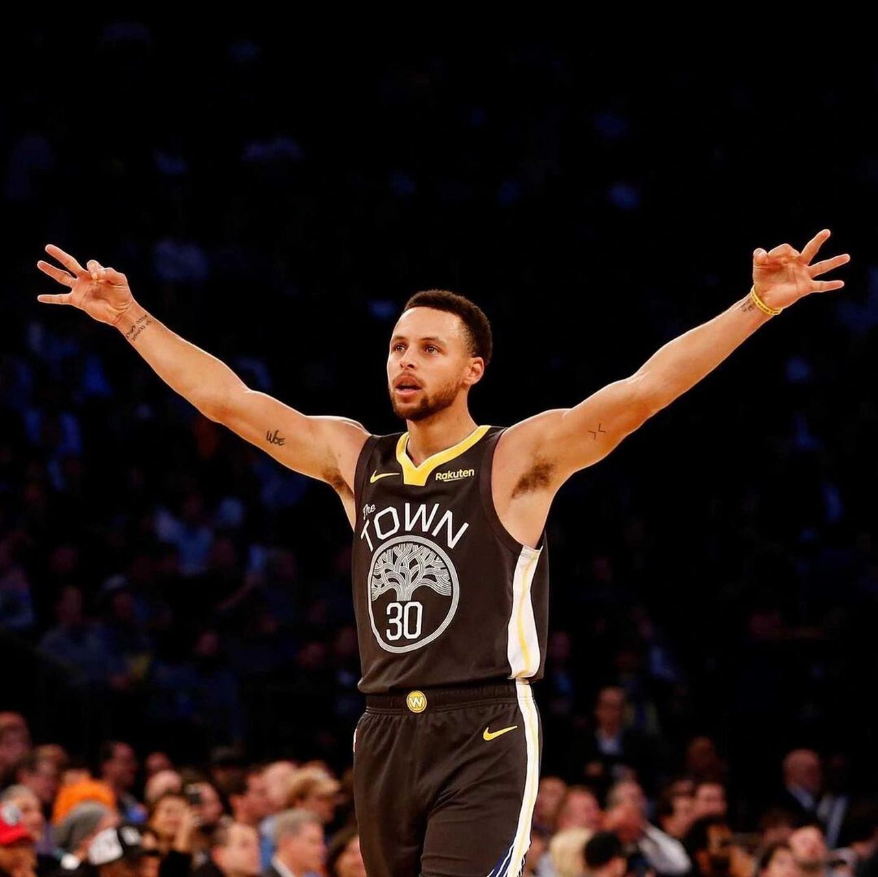 curry的那些庆祝动作 #篮球# #nba# #庆祝动作# #库里# #斯蒂芬库里