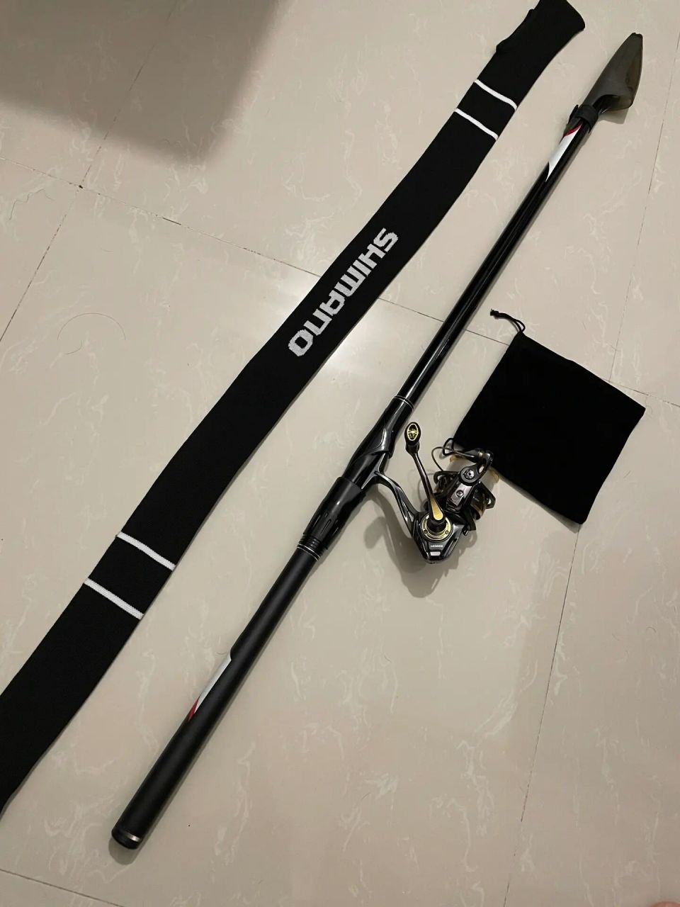 4米矶钓竿海钓竿鱼竿远投矶竿 本人比较精心爱护的一套矶竿,禧玛诺