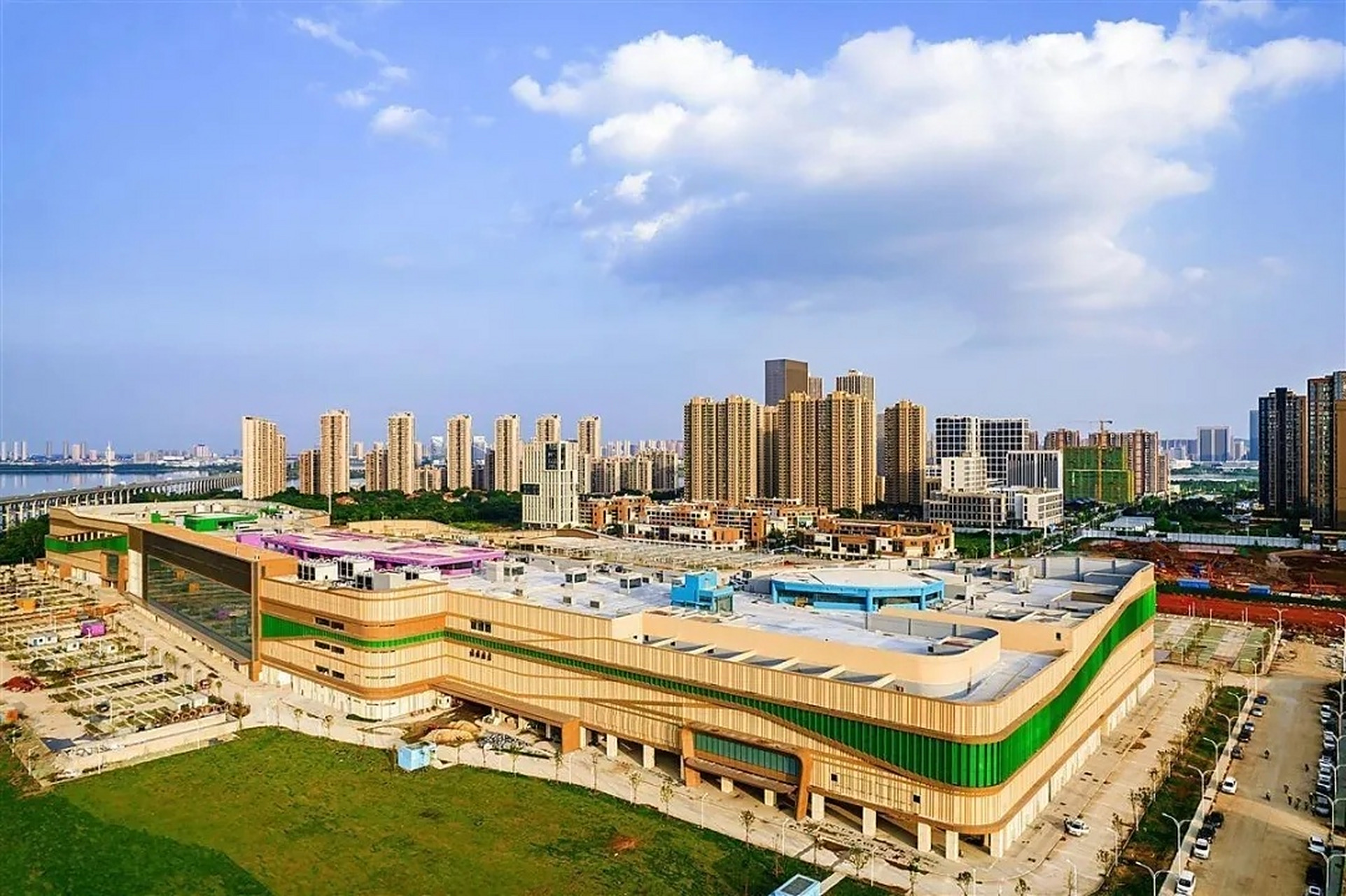 江夏永旺梦乐城项目一期竣工,年底投入使用!