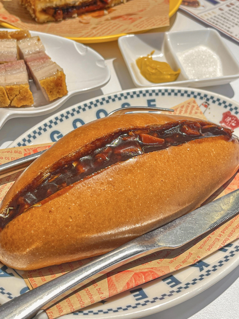 谢霆锋周润发都爱的香港老字号02深井陈记烧鹅 在上海分店很多02