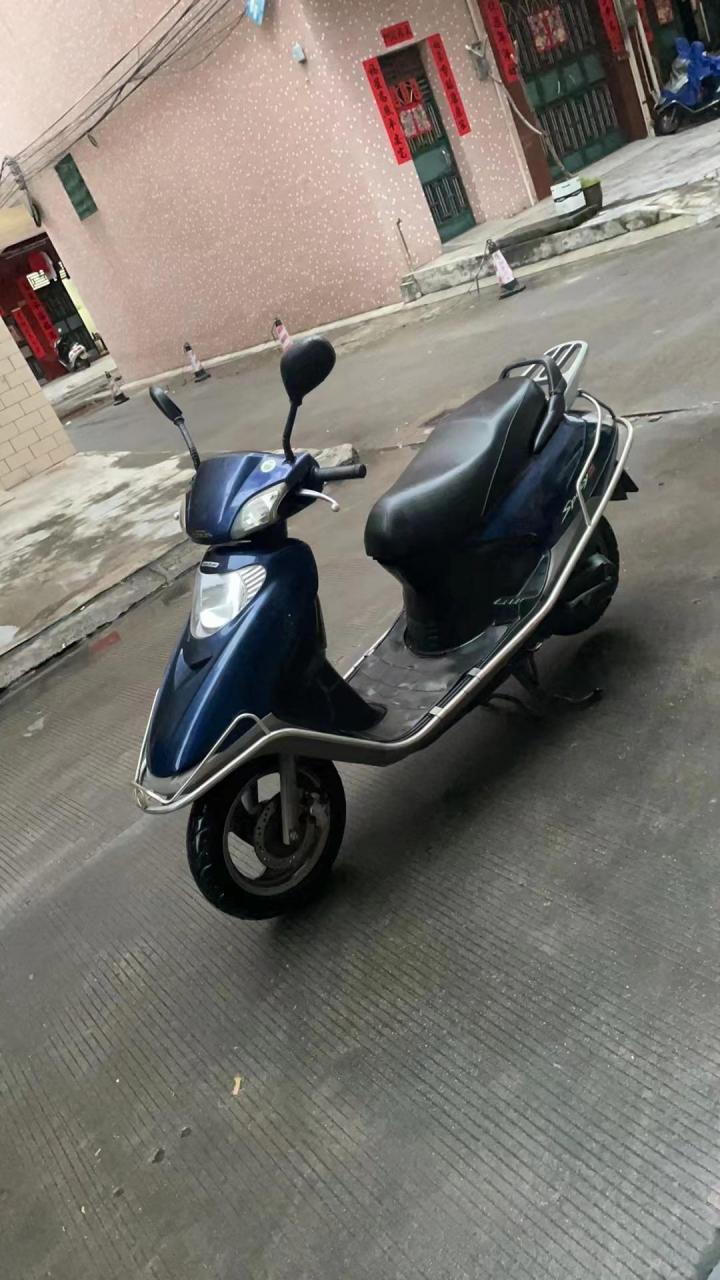 honda五羊本田——优悦100 女装摩托车,(高配:cbs联动刹车)