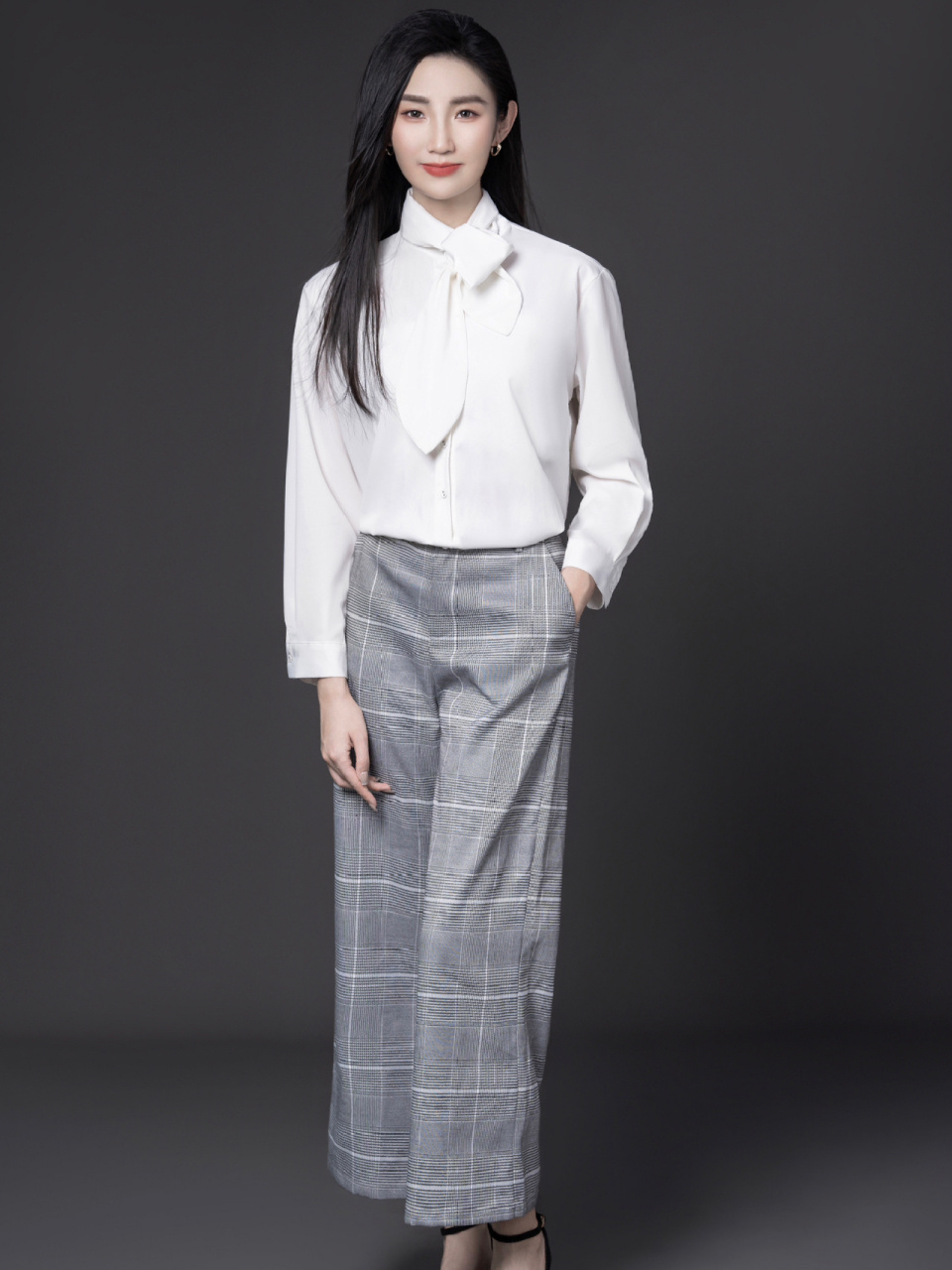 高级 气质 白领 个人形象照 个性化时代 你需要一张高级商务形象照