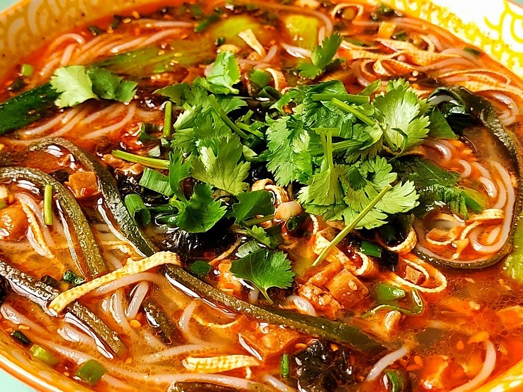 麻辣米线的家常做法,麻辣美味有诀窍,学会 这样做天天吃都不够