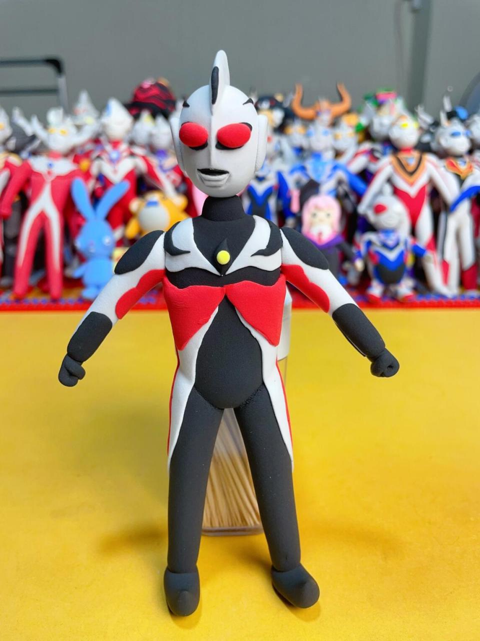 卡欧斯形态#奥特曼# 粘土作品展示,大家最喜欢的卡欧斯形态是哪个?