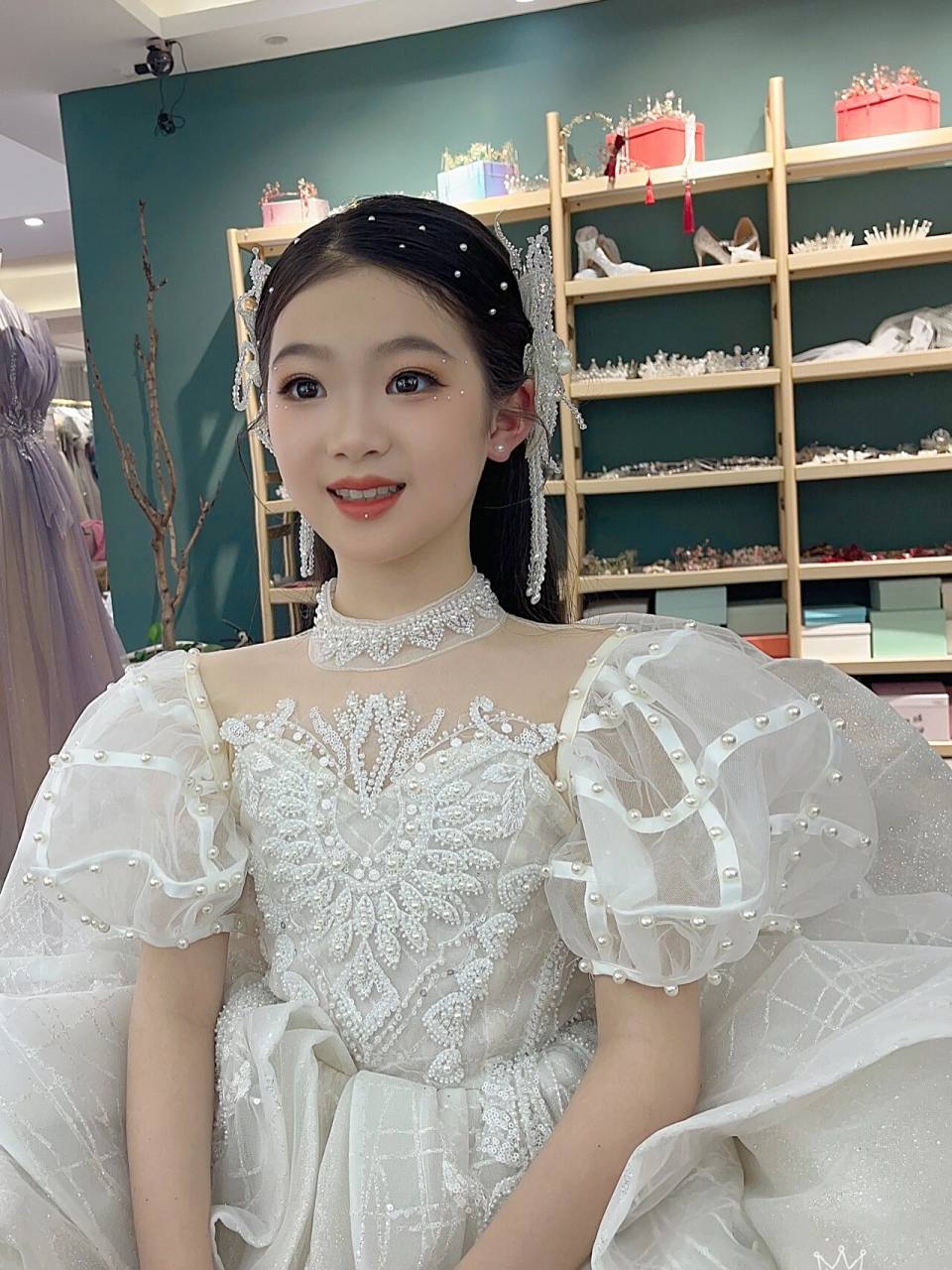 小主持人妆 小主持人妆