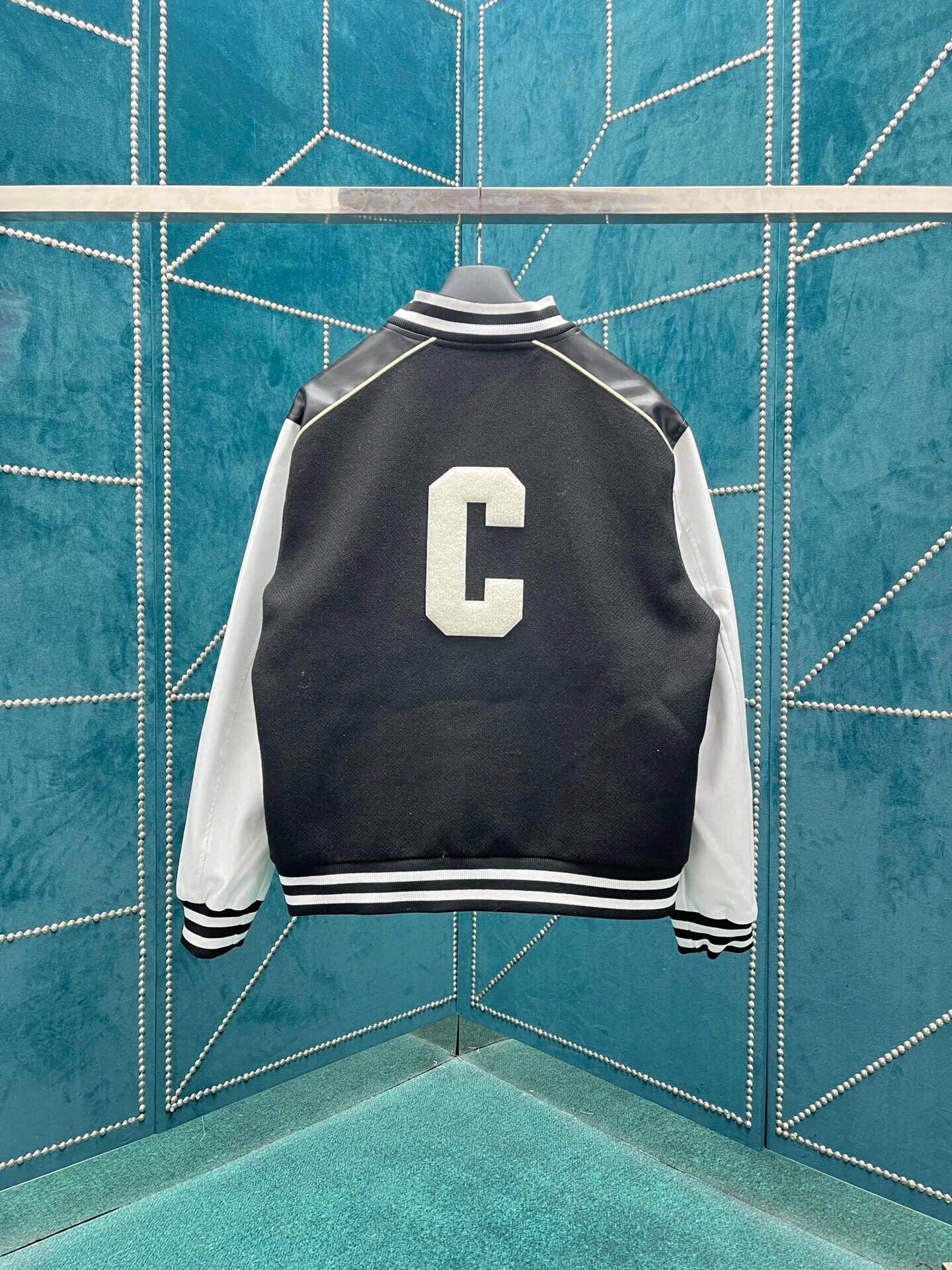 今日ootd赛琳celine棒球服夹克外套