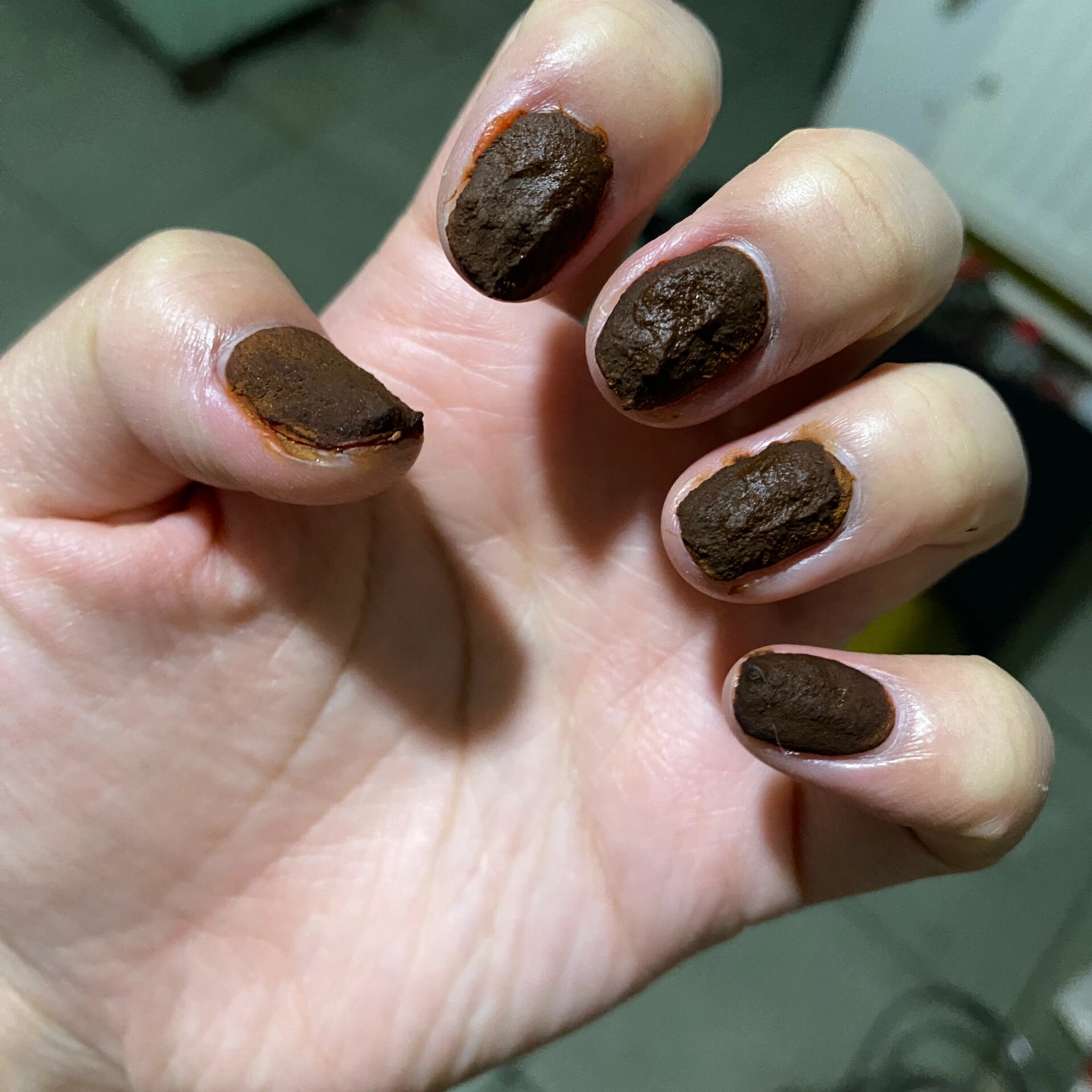 指甲草粉染指甲