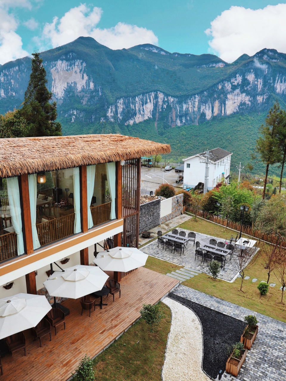 恩施大峡谷78山脚下的神仙民宿,美如画~ 这个季节来恩施大峡谷避