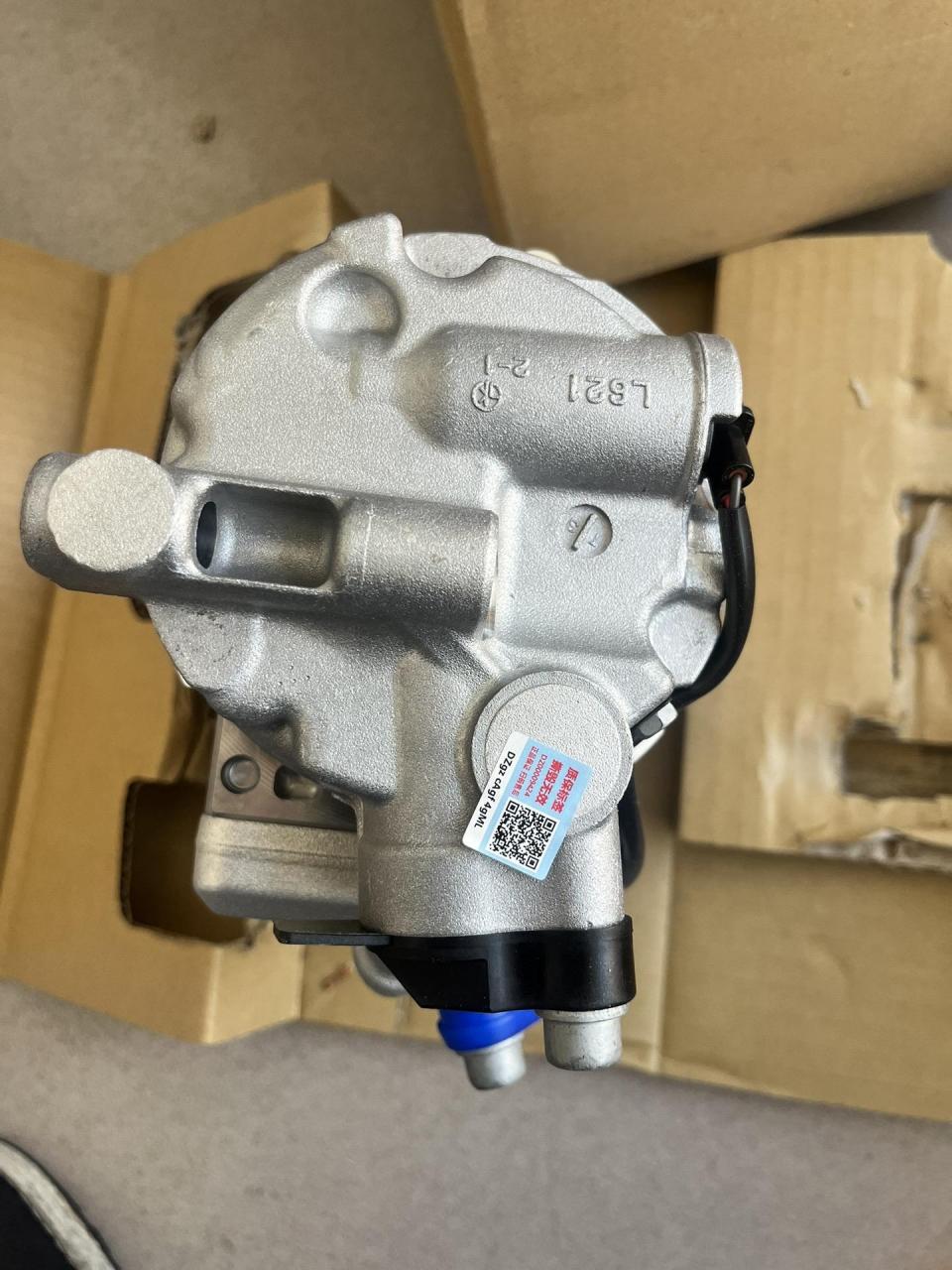 a8 日本电装压缩机,17 款 gl8 三电压缩机