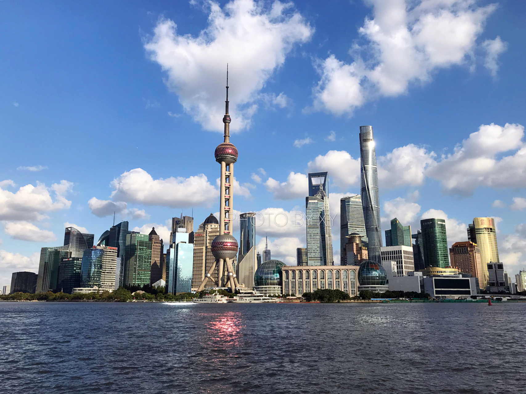 长假余额已不足,天气太好,北外滩7915南外滩.