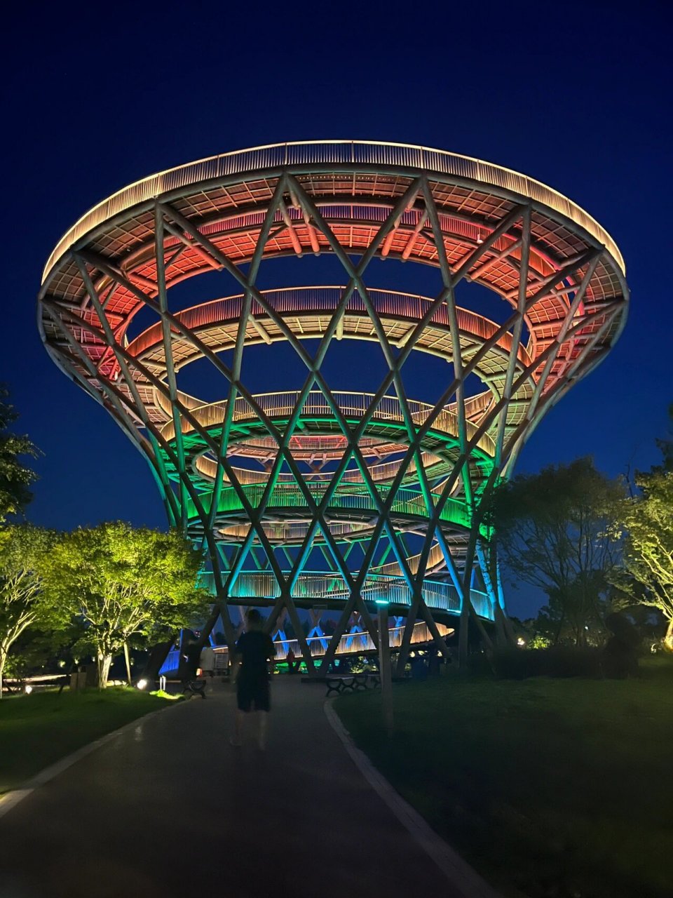 达州遛娃宝地-夜游莲花湖03