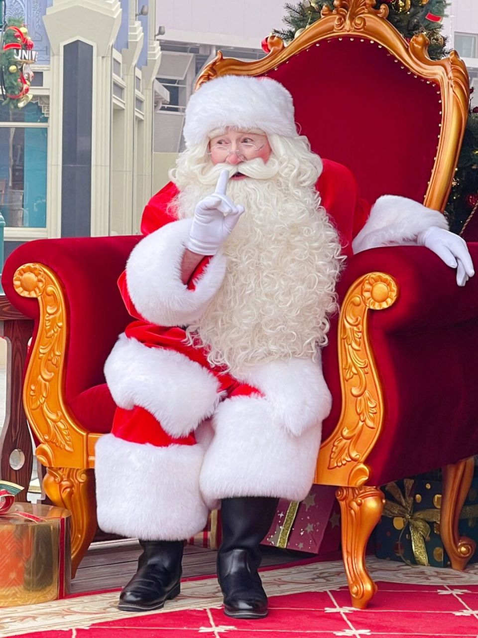 91 今年北京环球影城的圣诞老人见面会,是冬季假日的一个惊喜呀!