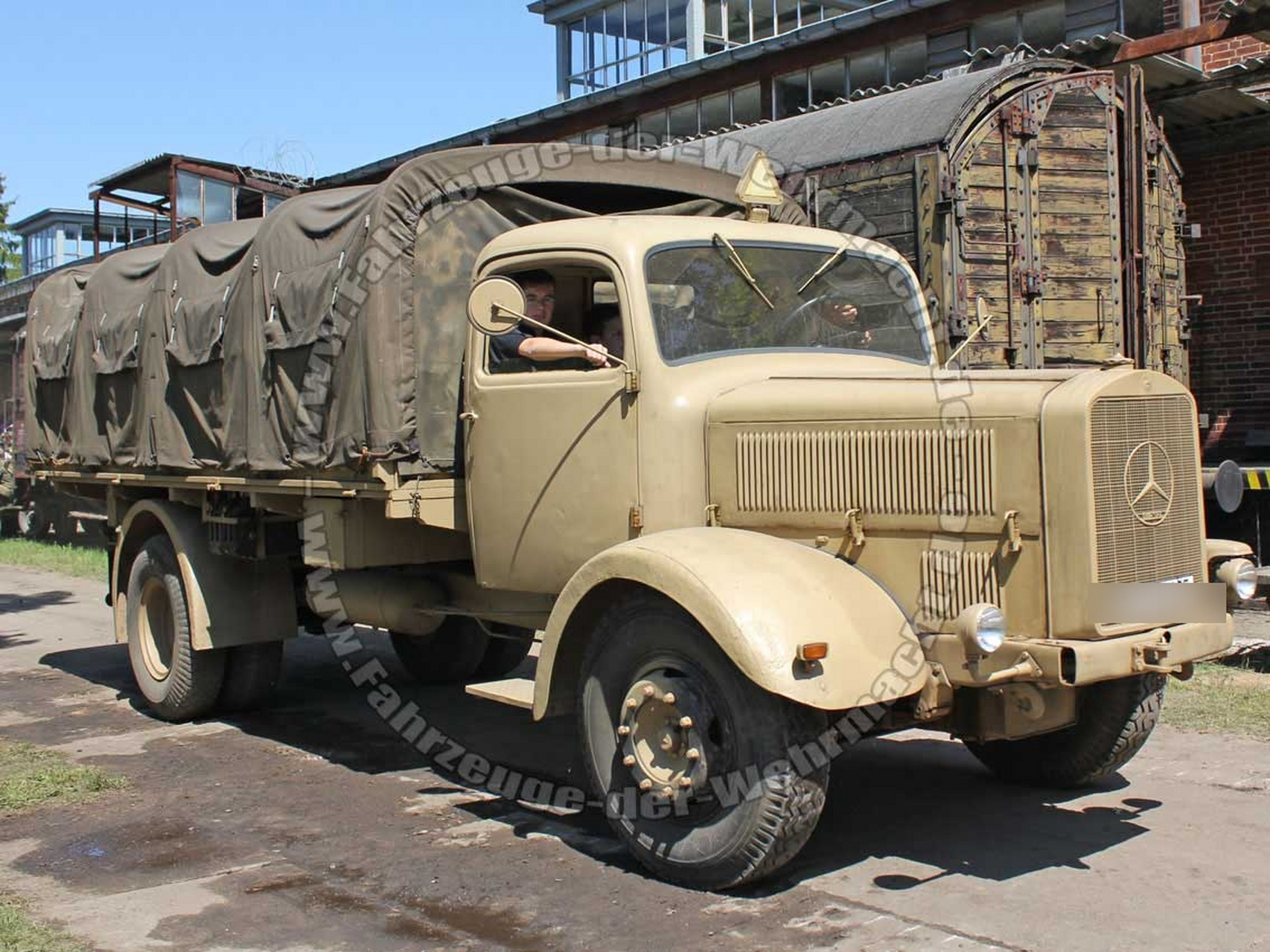 1941年德军梅赛德斯奔驰l4500卡车.