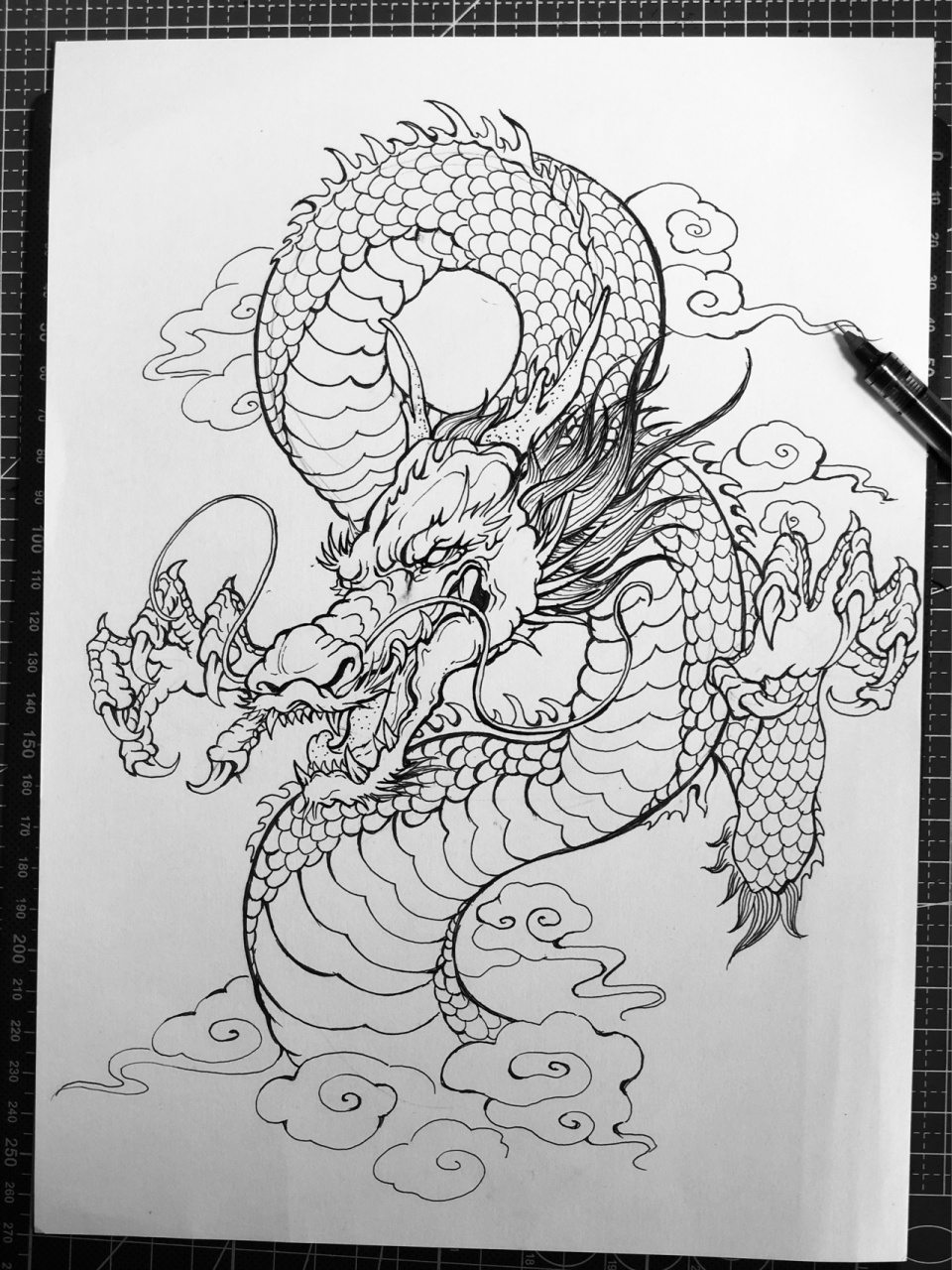 一个多小时画完的线描龙 时间原因画的很着急,细节不行