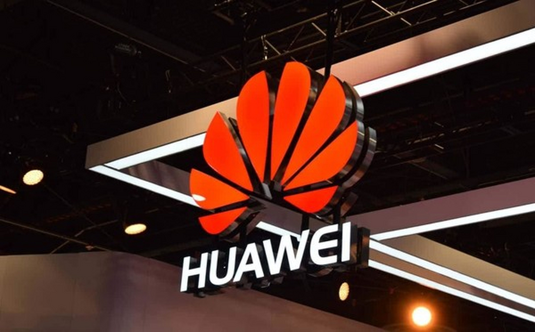 【华为联合国盾量子推出otn融量子加密专线 或用于华为手机】  众所