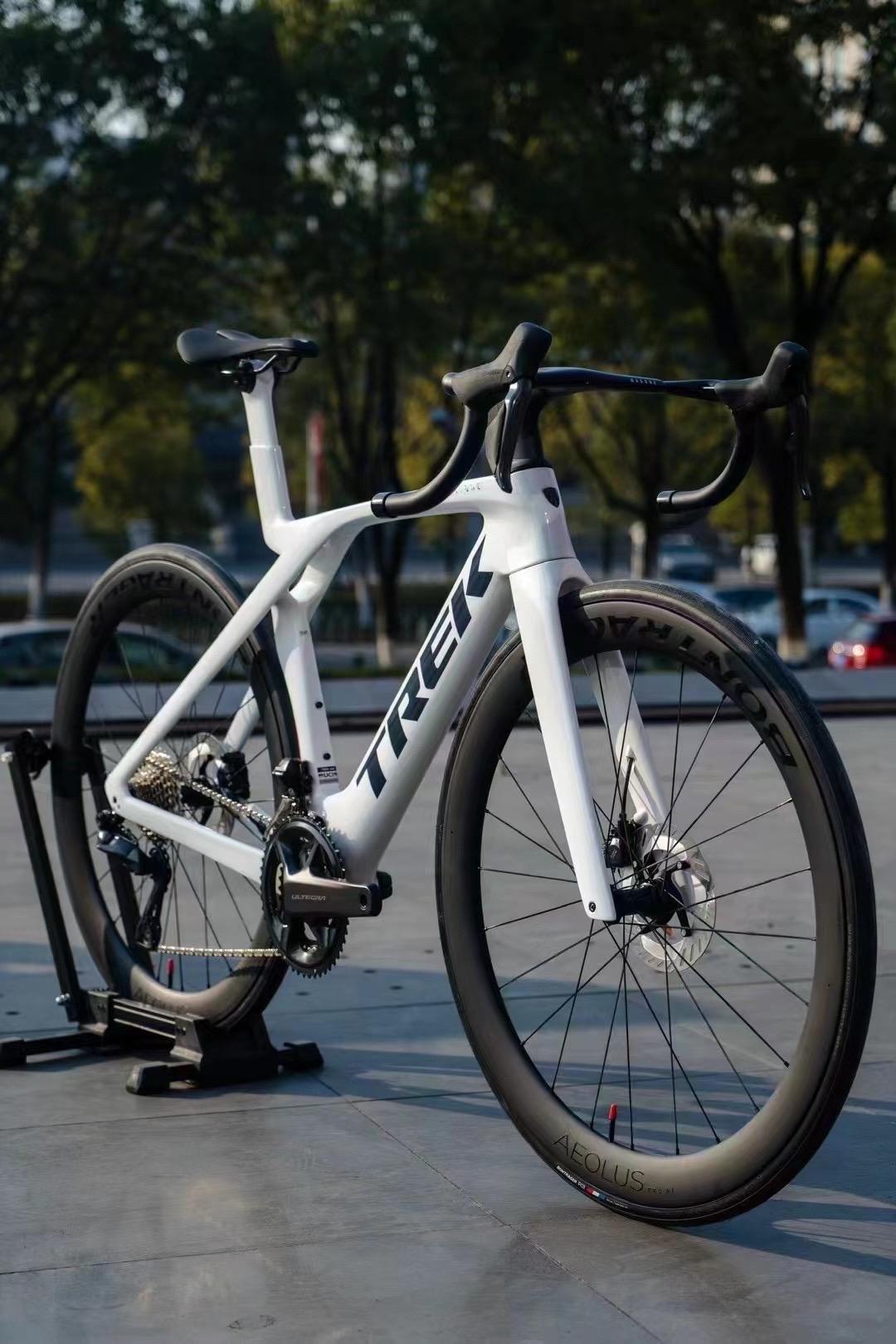 madone slr7熊猫色 崔克自行车