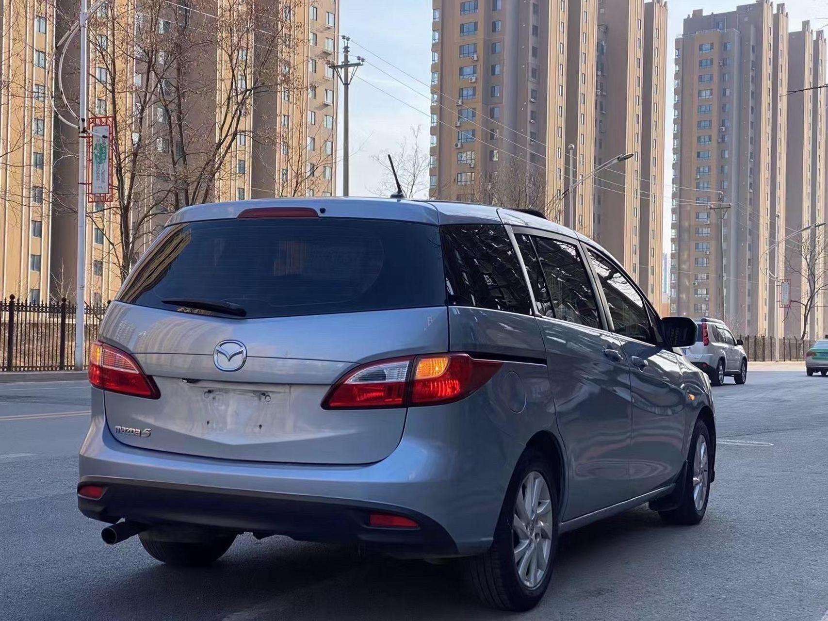 11年进口马自达5,手动挡6速.一手车15万公里.