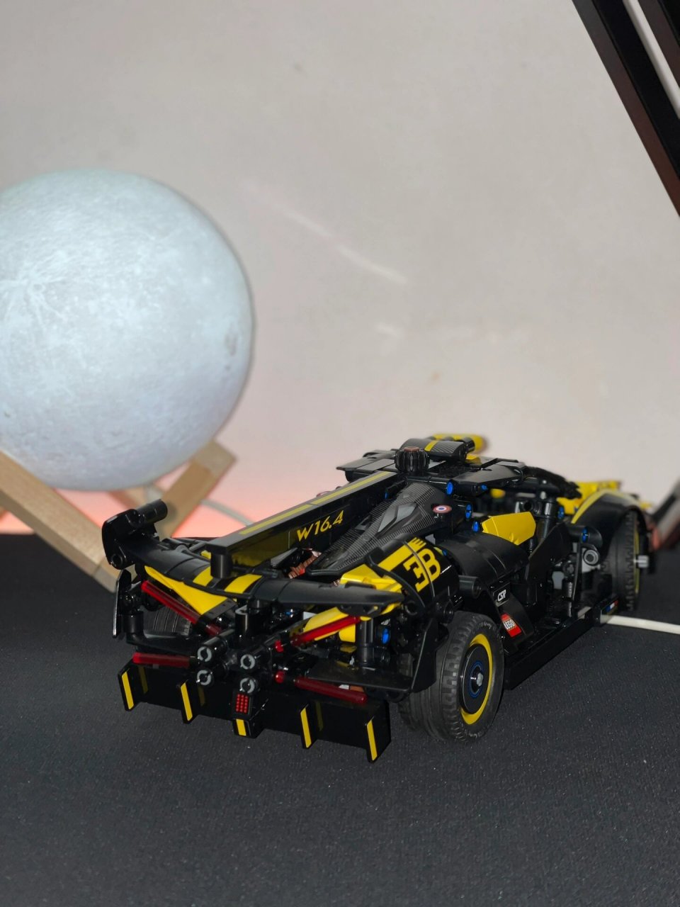 乐高 42151 布加迪 bolide yellow751575159999 分享第二