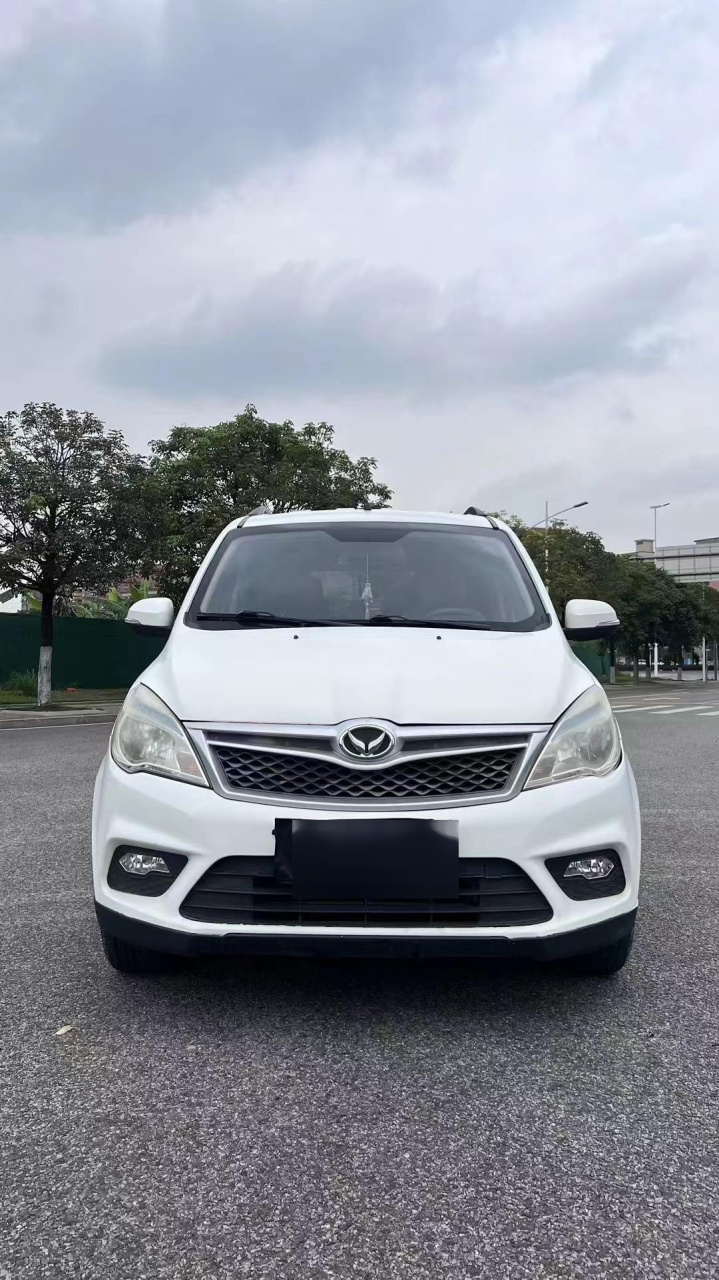 2017年北汽幻速h2.1.5l手动挡.七座面包车.发动机波箱巅峰状态.