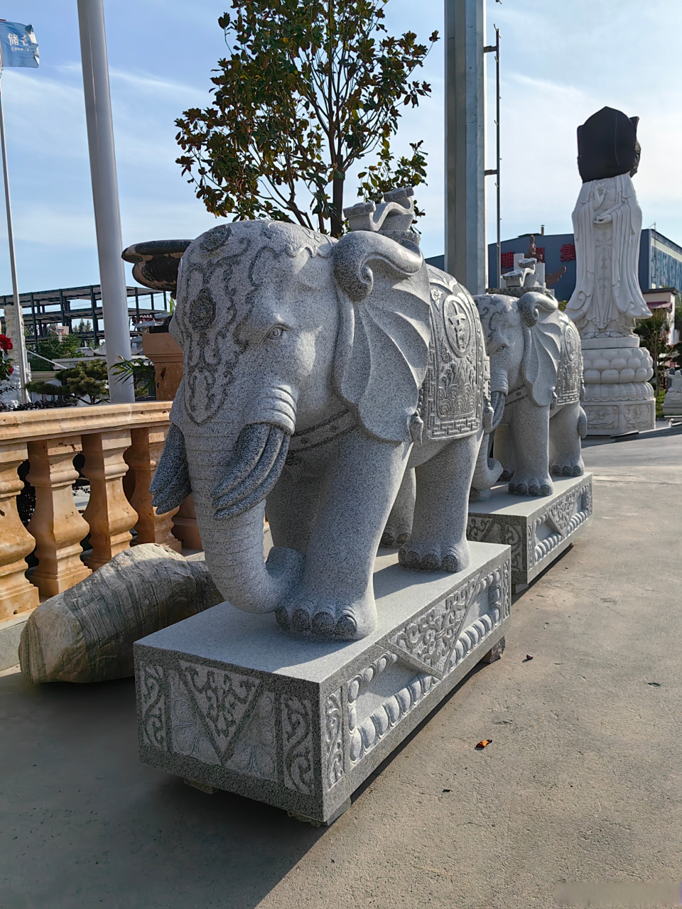 石雕大象石象一对青石象汉白玉天然石材雕刻招财镇宅庭院门口摆件
