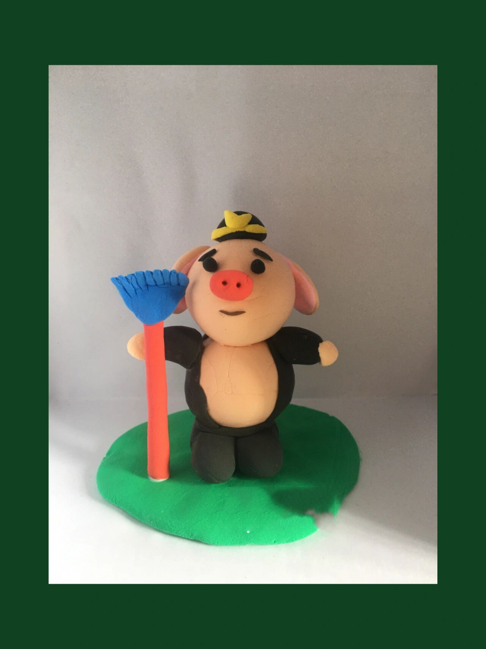 神话人物黏土～猪八戒～  周末跟娃一起捏黏土.