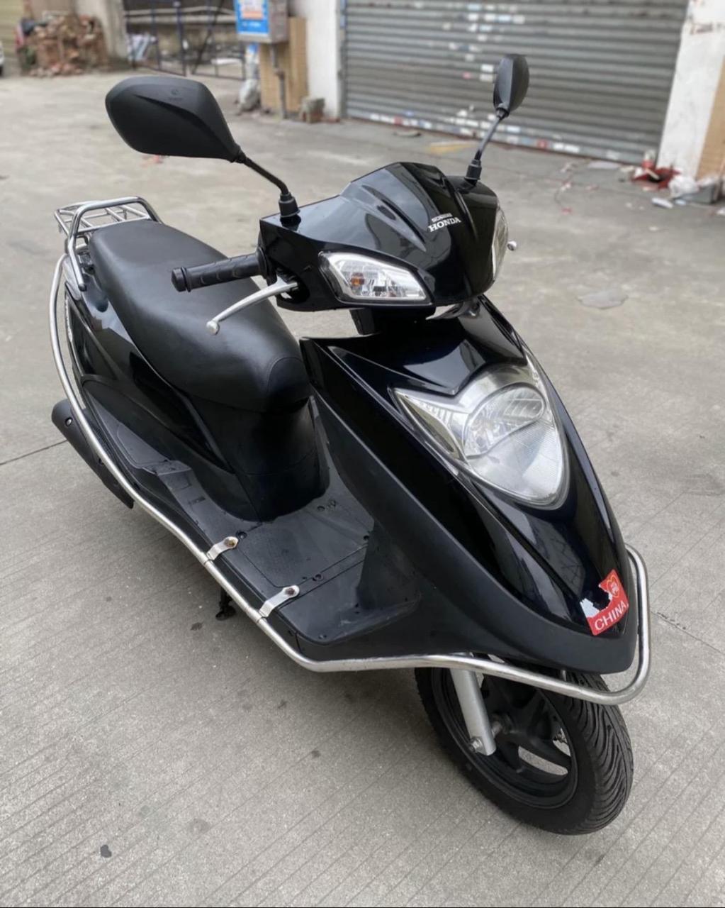 新大洲本田ns125d 19年10月 原版原漆 车况极品二手摩托车 踏板摩托车