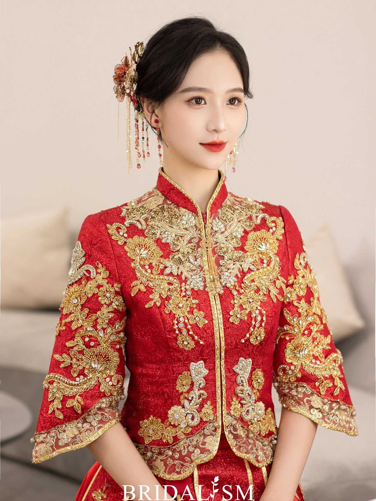 新娘中式秀禾服-婚礼出门造型