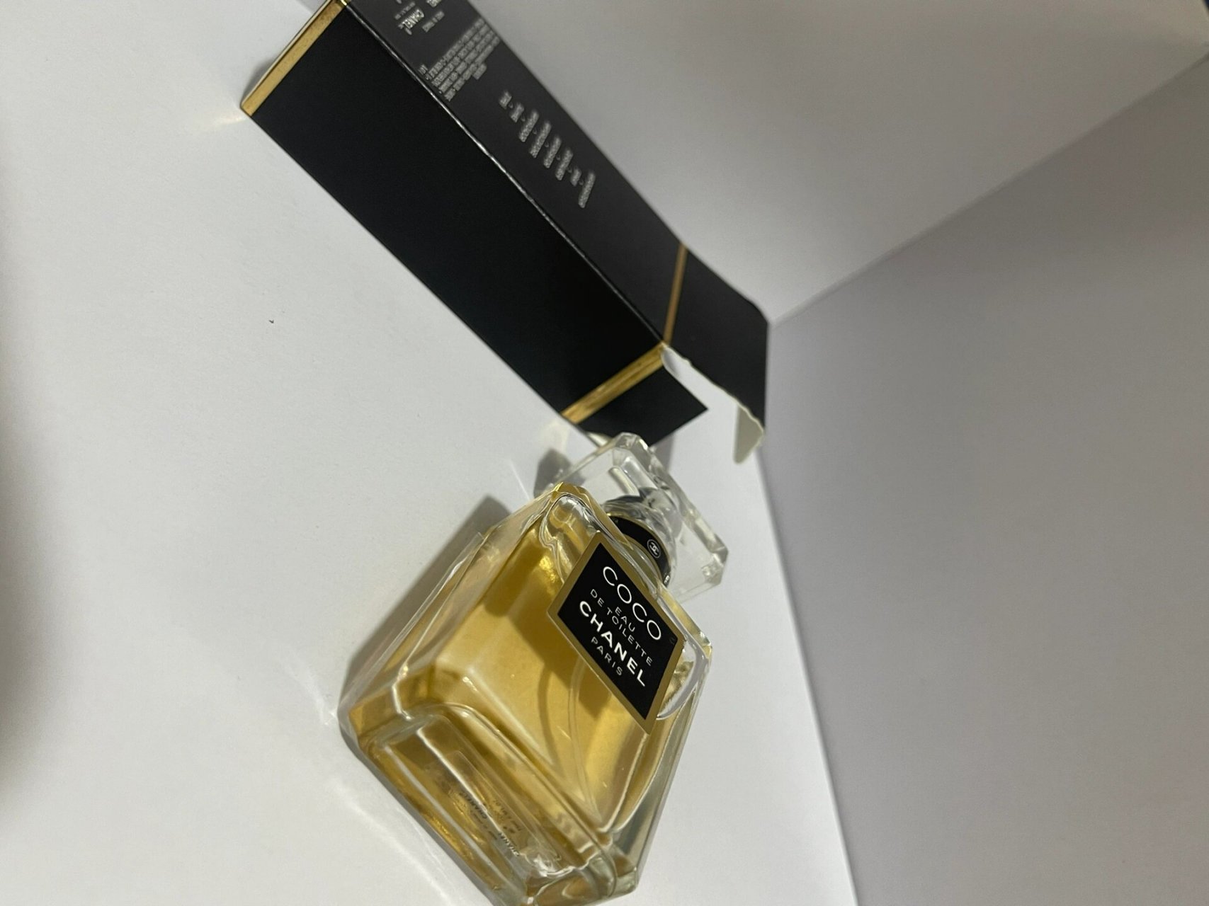 香奈尔黑coco香水15ml中样超划算快冲啊～ 香奈儿 半黑coco淡香 可可