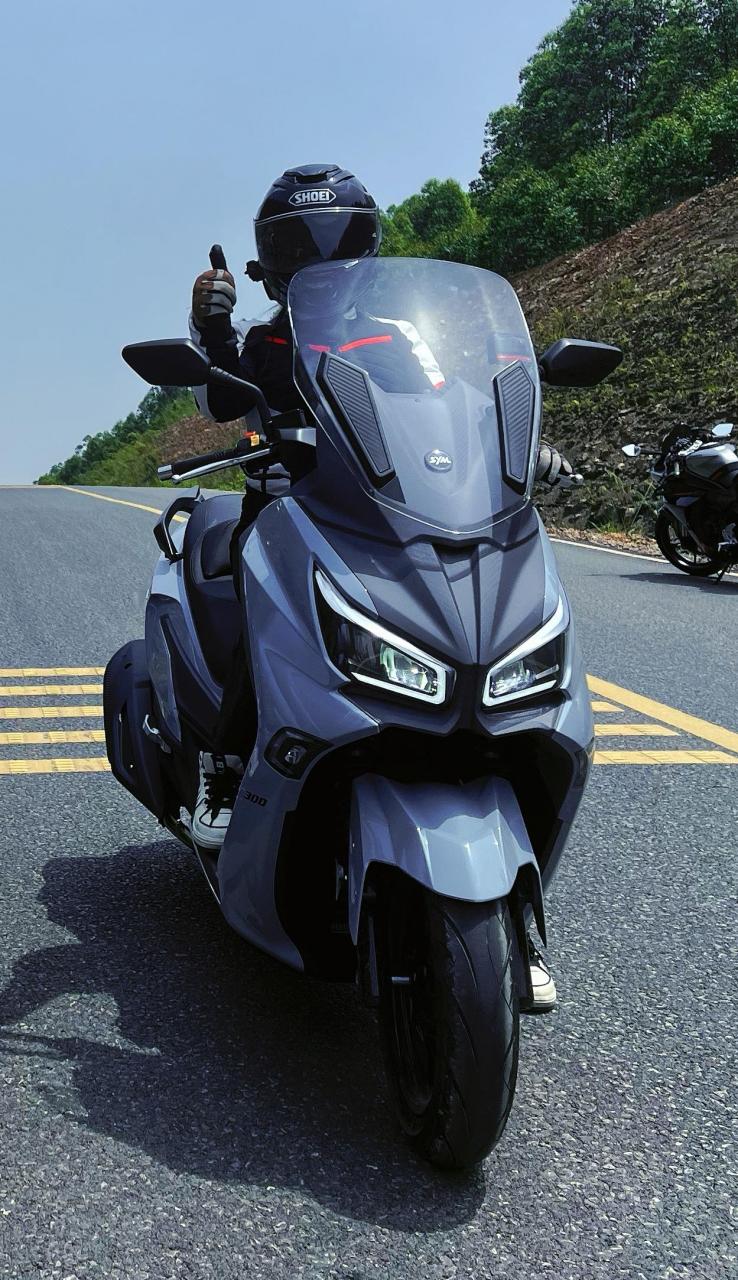 三阳九妹z300plus女骑