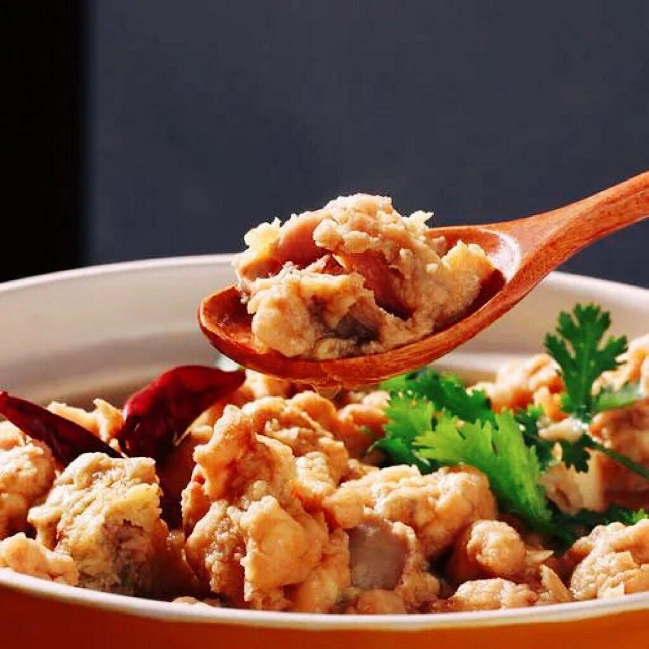 你想要的样子它都有～  虎头鸡(松鸡),也因谐音被称作"糊涂鸡".