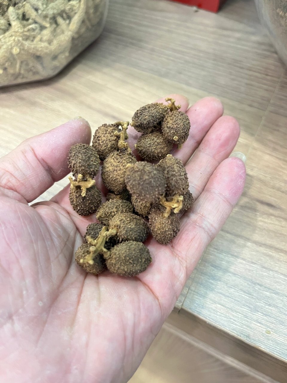 称为胃宝,对胃的不适有非常好的效果,对胃痛,胃炎,胃溃疡,胃胀气,胃