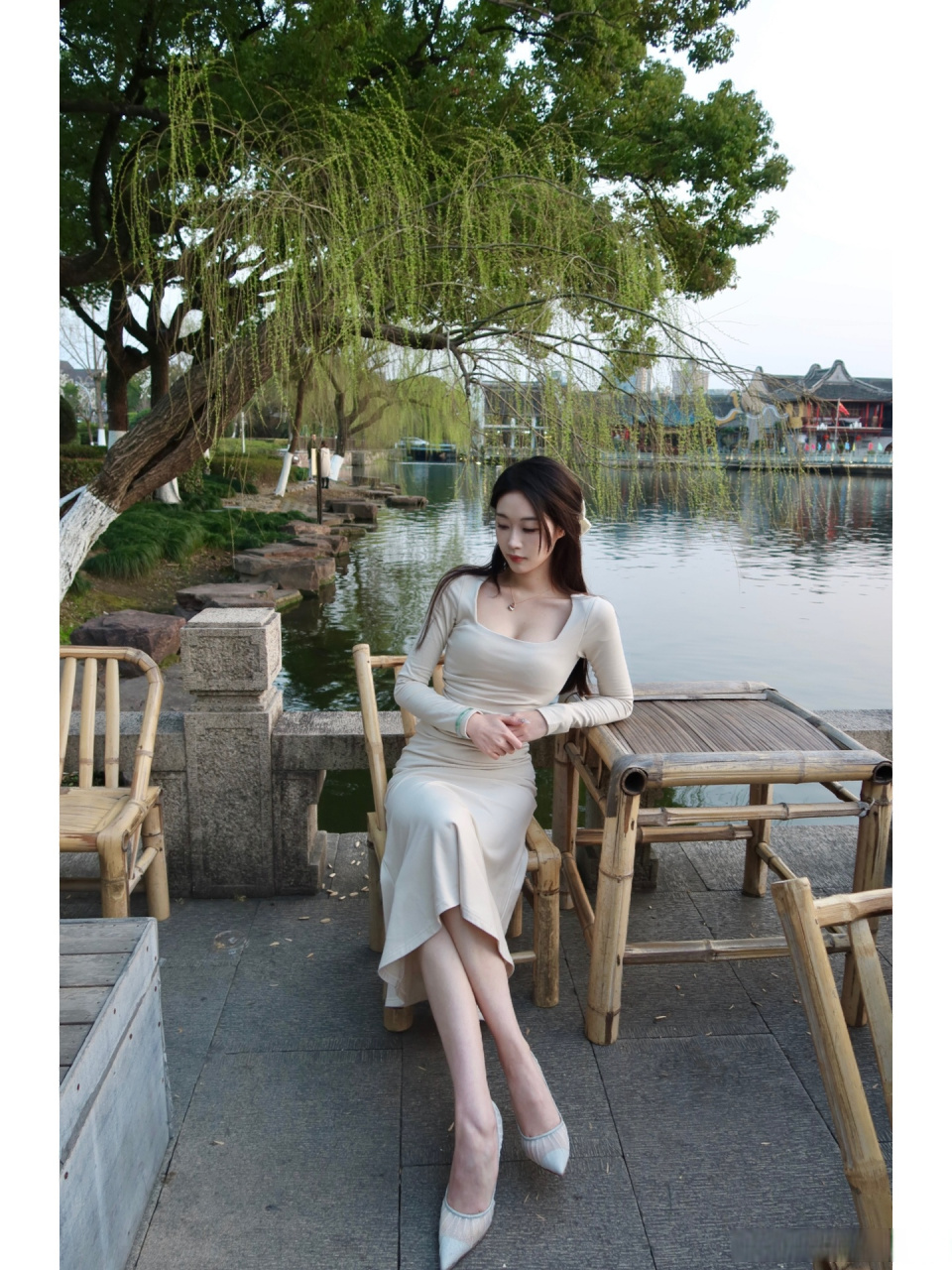 想生活像云朵一样,纯粹且自由~(宁波 美女)