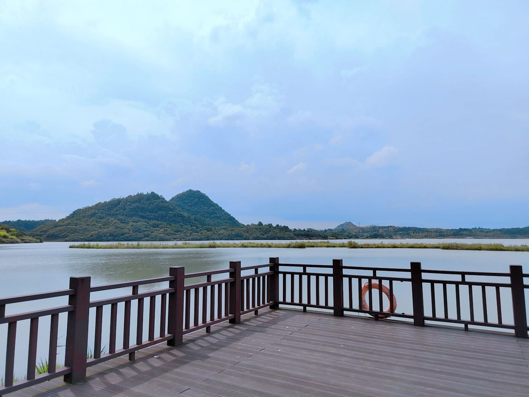 贵阳|月亮湖公园 月亮湖公园位于贵安新区,占地面积大,生态环境好,人