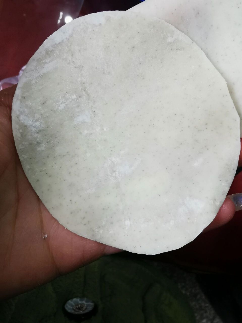 饺子皮有黑点是什么