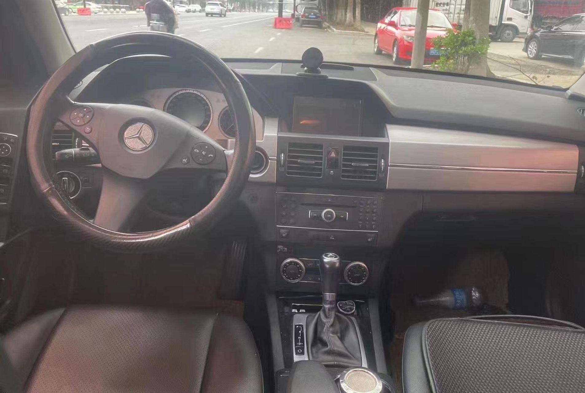 2012年奔驰glk300 3.