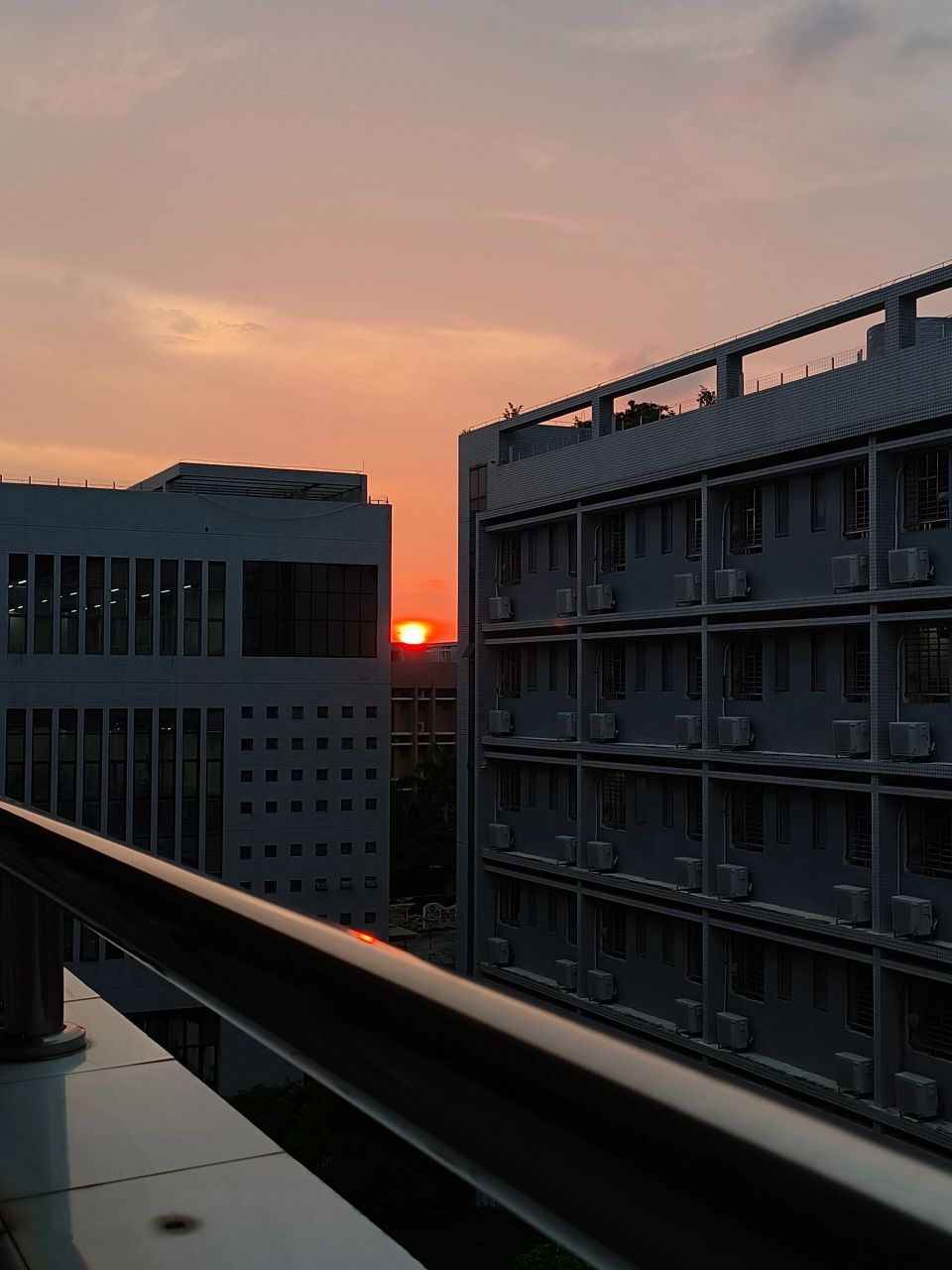 宝安职业技术学校