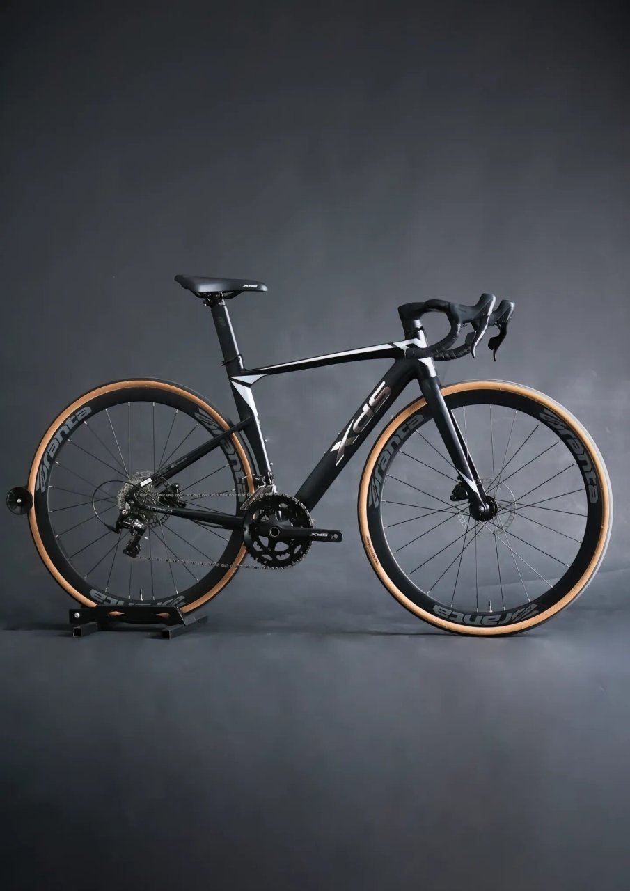 喜德盛ad350高清大图    xds  ad350  3开头的公路车你值得拥有