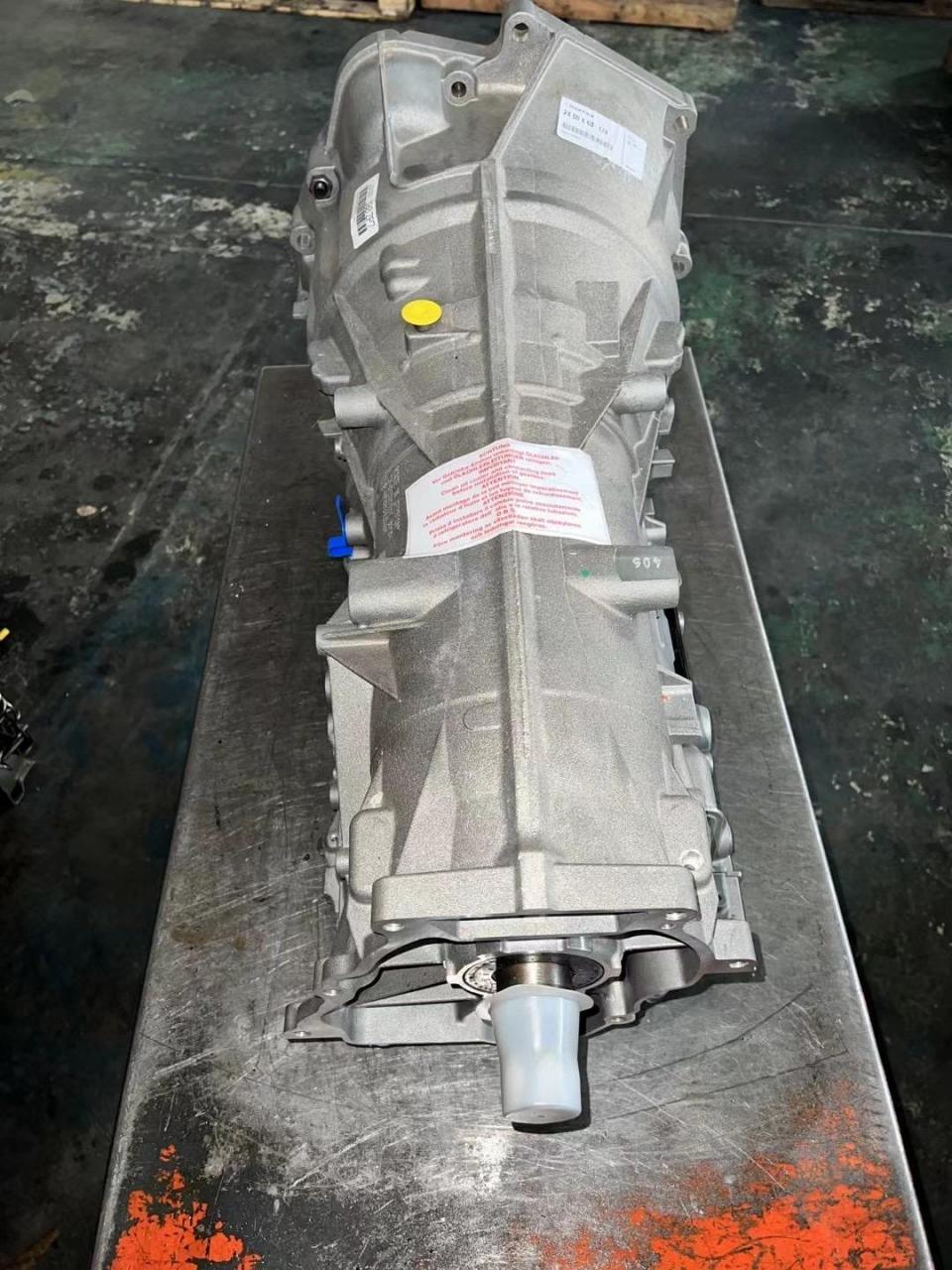 全新原厂宝马8hp45四驱变速箱总成.