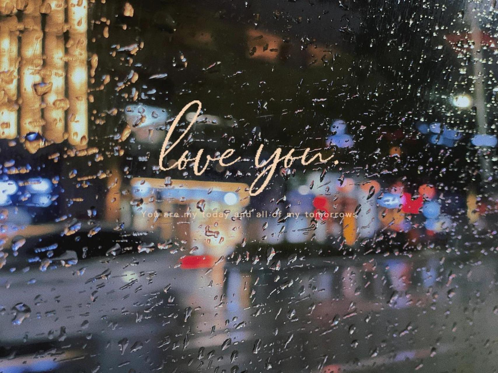 下雨天朋友圈配图 晴不知夏去,一雨方知秋深