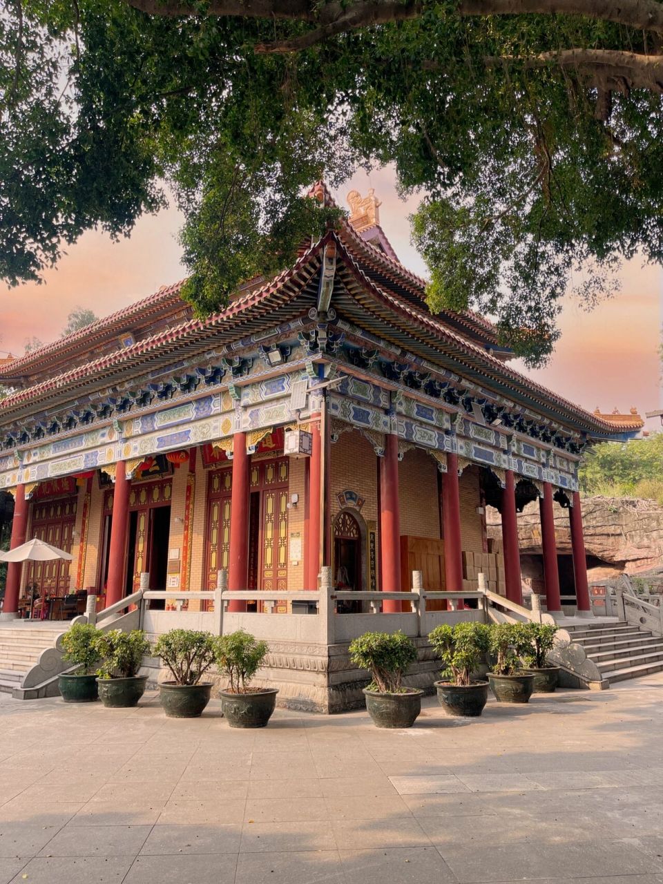 来祈福了0599|东莞 厚街 海月岩公园 75 陪朋友跑来这边找大师