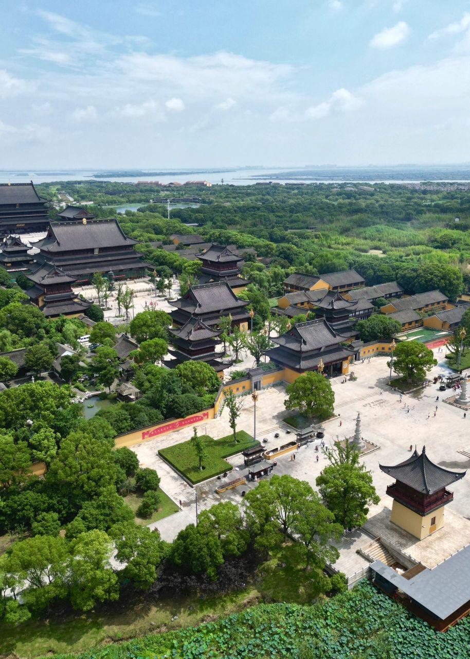 水天佛国 上午刚从重元寺回来 种草已久 早上睡不着  5点半无锡出发 6